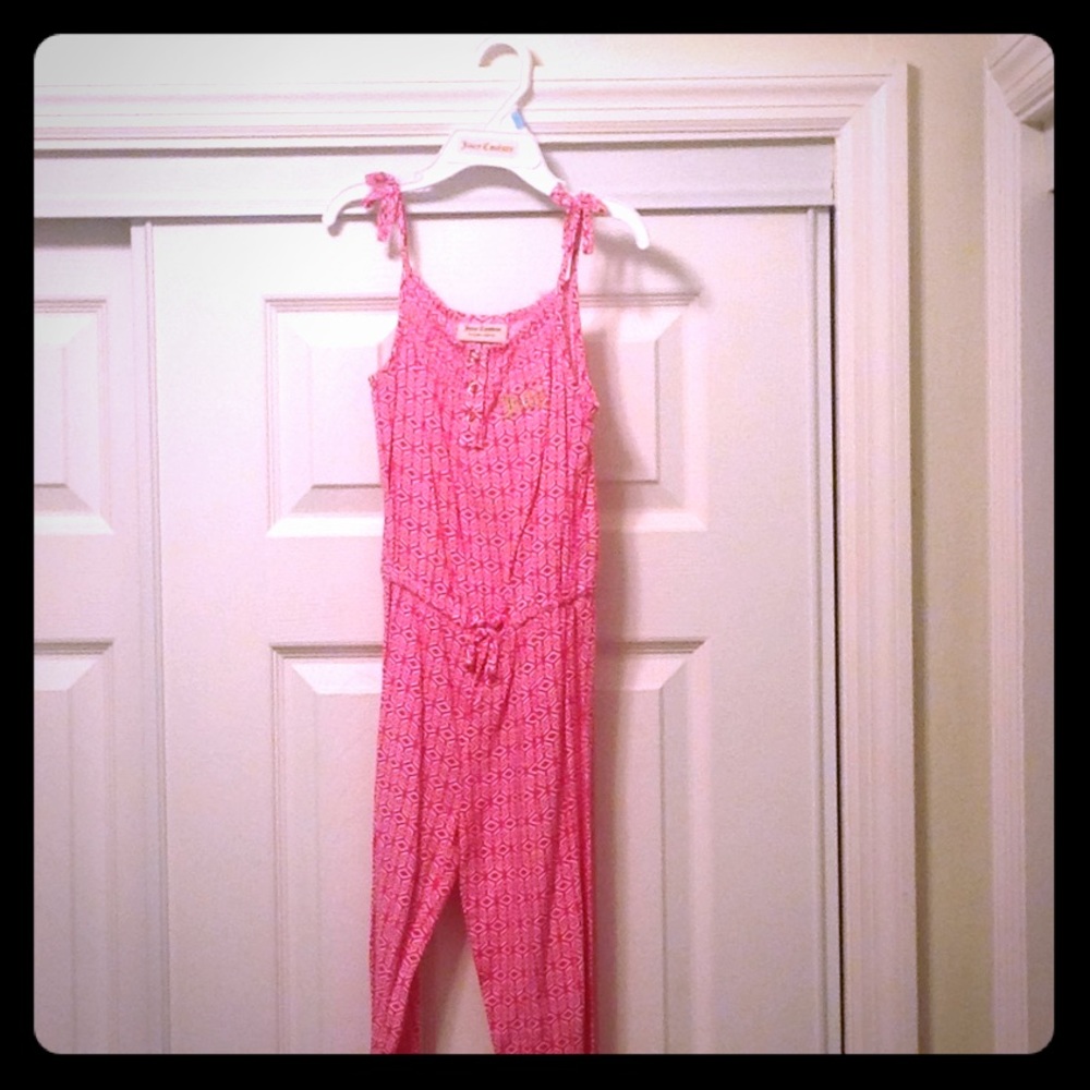 Juicy Couture pink & white geometric jumpsuit